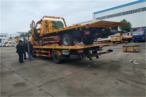 晋安同城汽车补胎