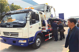 晋安汽车道路救援拖车价格